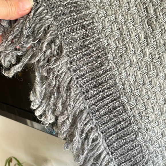 Graziella Nebbia Made In Italy Poncho - Picture 5 of 7